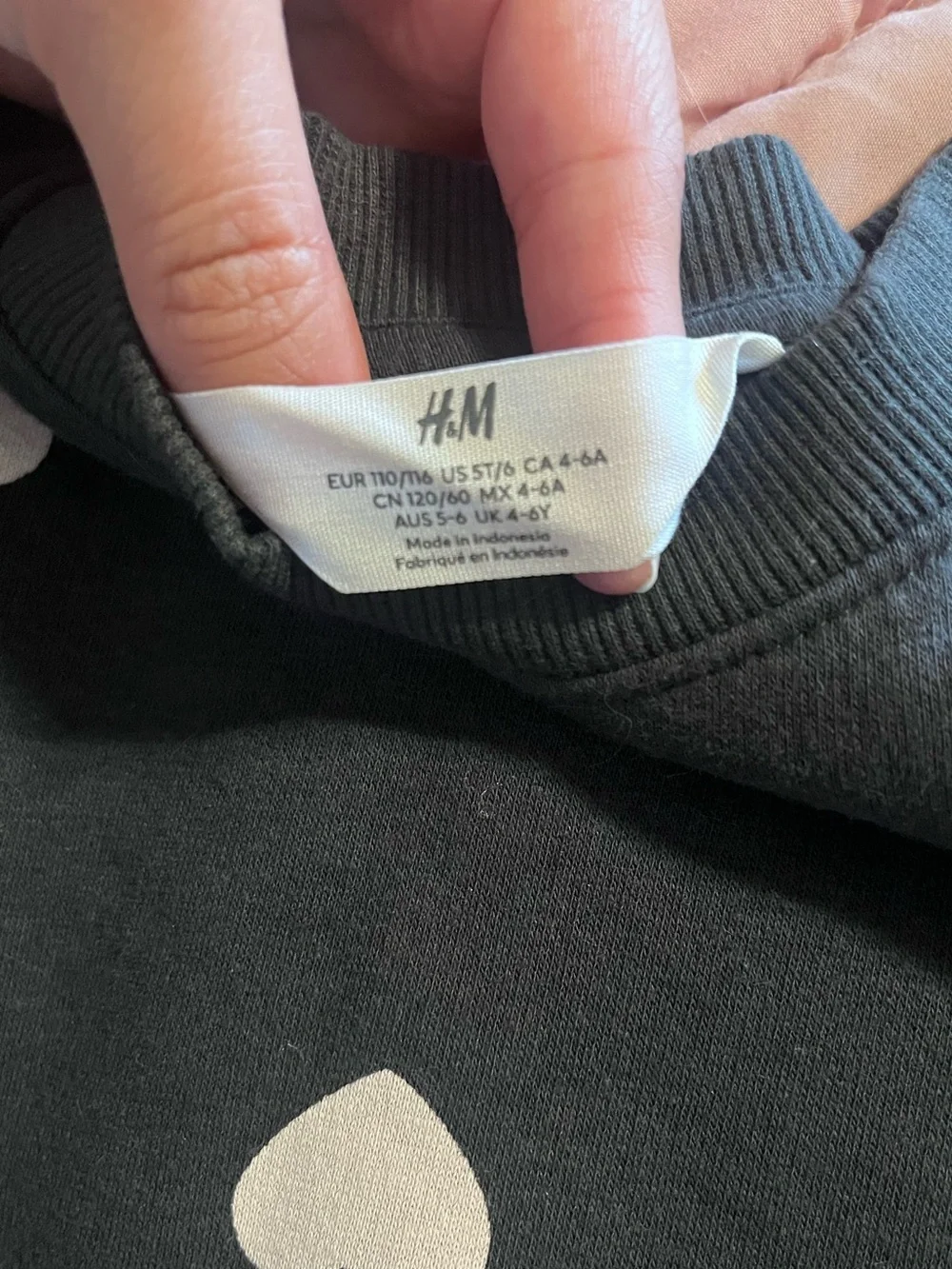 H&M Black Sweatpants & Top Set with White Heart Print